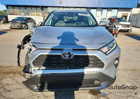 2021 Toyota Rav4 Xle из США, поврежденный, VIN 4T3R6RFV1MU011135